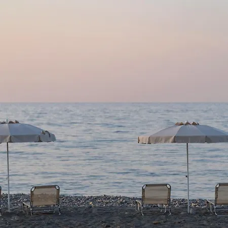 Athina Luxury Villa, With Pool & Walk To The Beach, By Thinkvilla Chania (Crete)